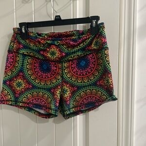 Fleo shorts , size large